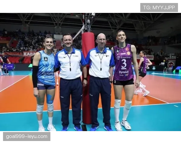 女足欧冠分组结果出炉 豪门争锋精彩对决即将上演 女足欧冠分组结果出炉 豪门争锋精彩对决即将上演