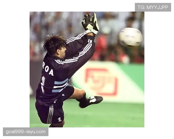 罗梅罗世界杯决赛神勇发挥助阿根廷夺冠,状态回暖引瞩目 罗梅罗世界杯决赛神勇发挥助阿根廷夺冠,状态回暖引瞩目