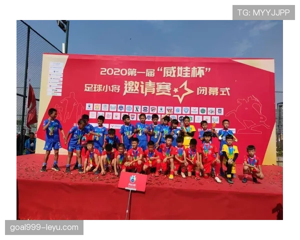 克罗斯赋能智能制造升级,引领足球训练技术新变革 克罗斯赋能智能制造升级,引领足球训练技术新变革